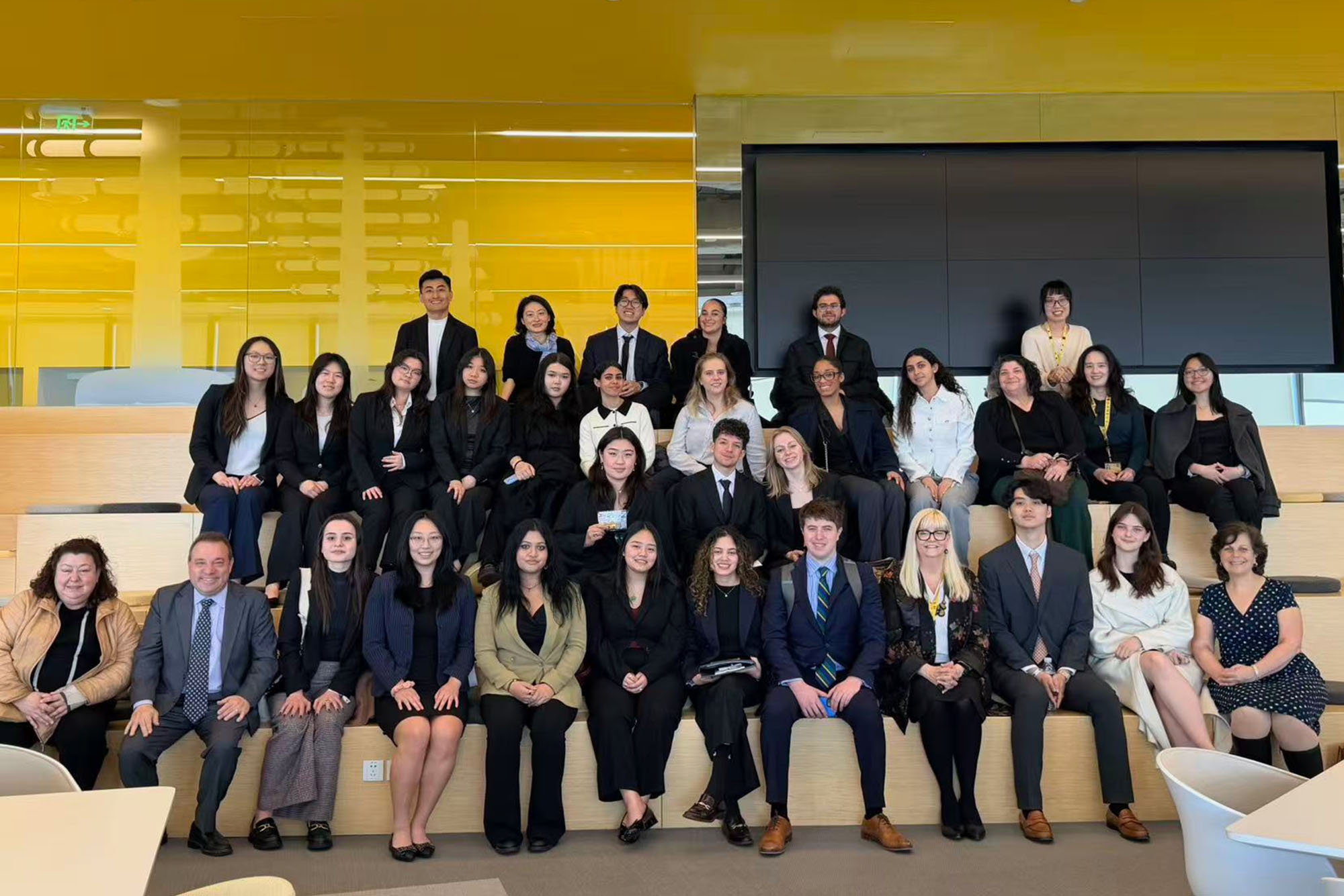 Leçons de Chine : Voyage Inoubliable des Étudiants de BU en Affaires