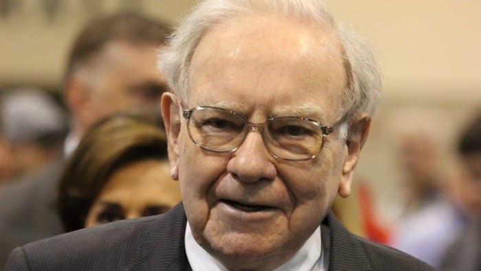 Crise du marché ? Adoptez la stratégie d'investissement en 5 étapes de Warren Buffett !