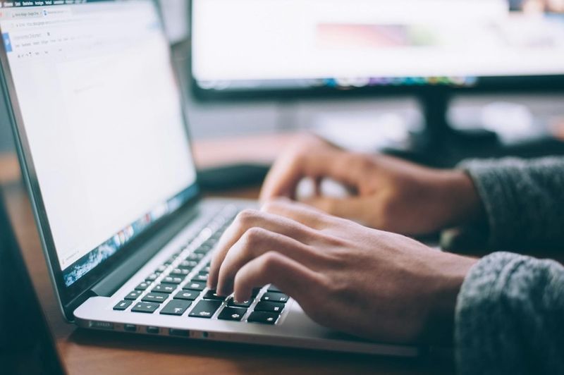 Supawriter Lancement d’un Guide sur les Meilleures Plateformes d’Écriture AI pour le SEO et l’Édition Numérique